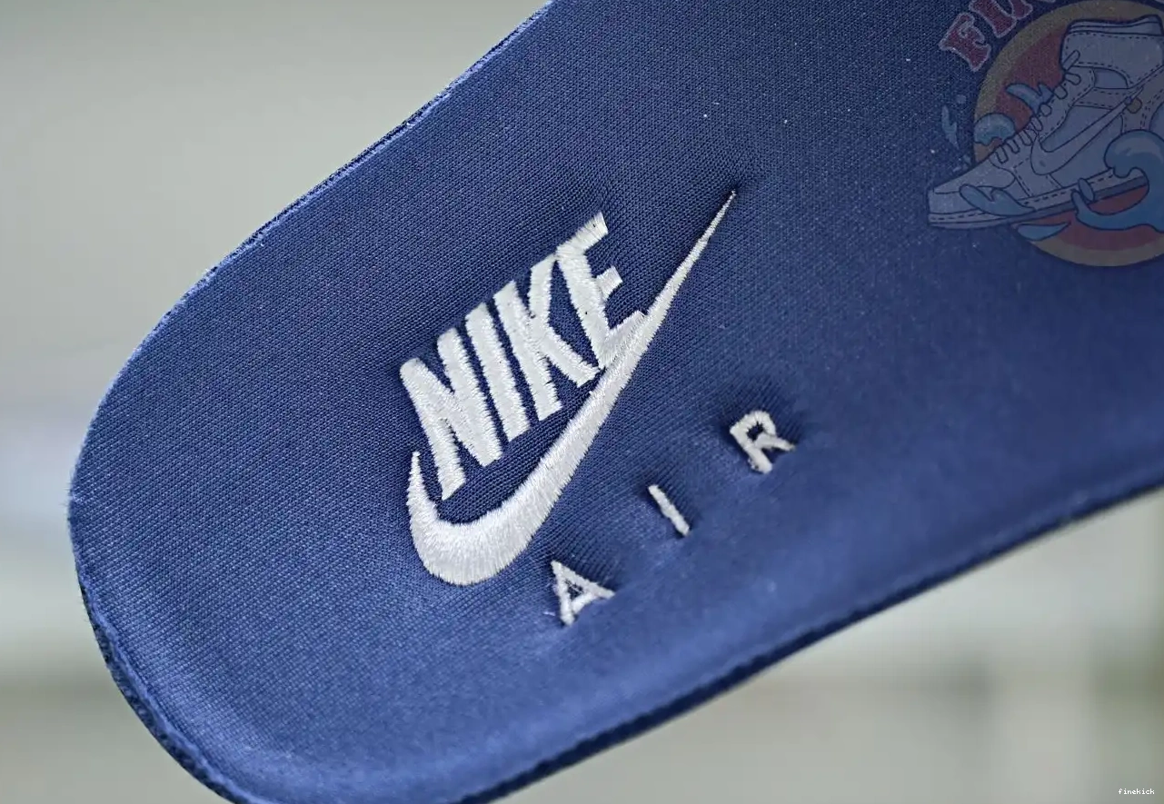 Air A x Dust